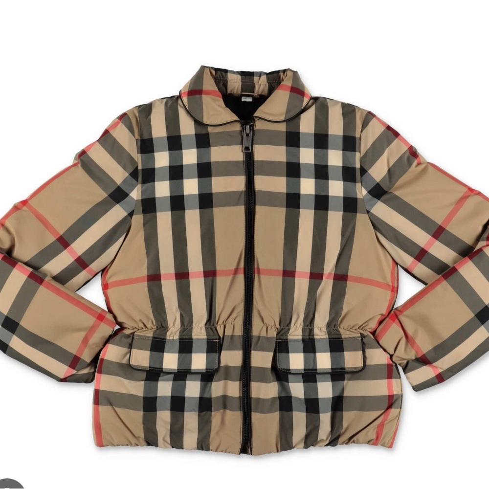 Burberry Checkered semi puffer (AUTHENTIC)